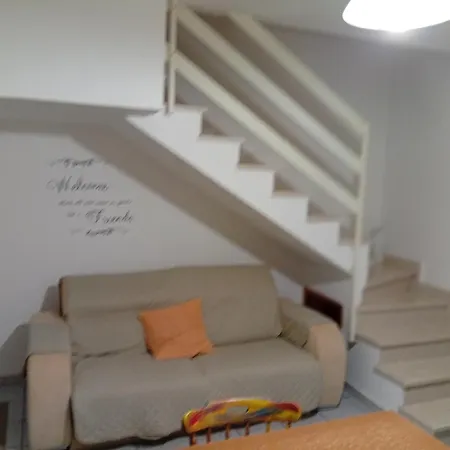Vakantiehuis Casa Torre Fiumefreddo Bruzio