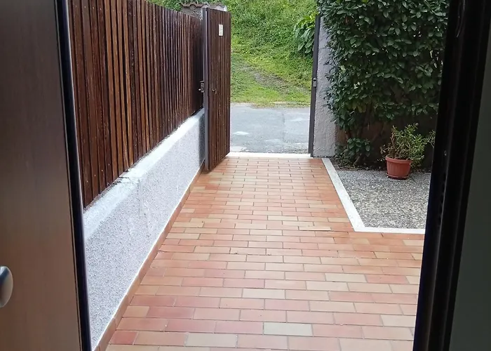 度假居 Casa Torre 菲乌梅夫雷多布鲁齐奥